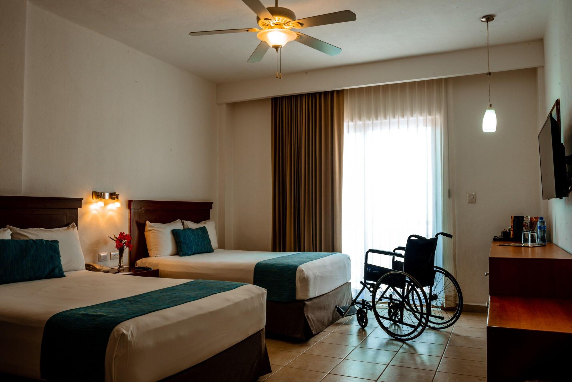 Hotel Meson De La Luna & Merida