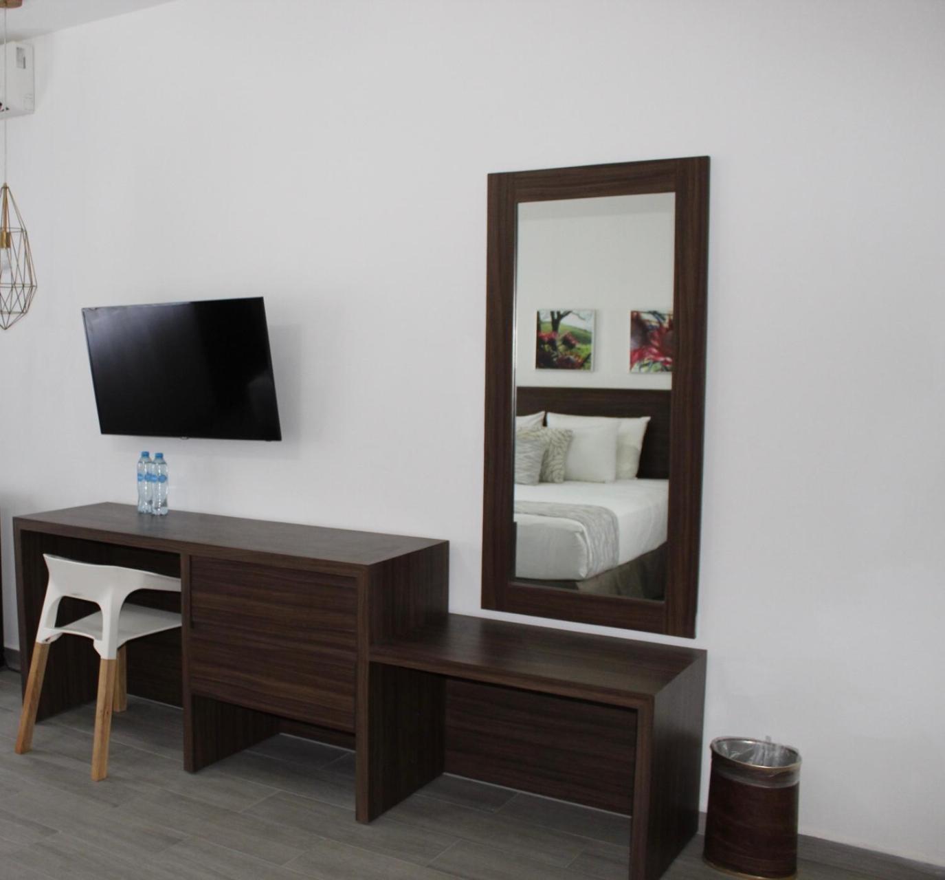 Mesón De La Luna Hotel&spa Hotel 5*